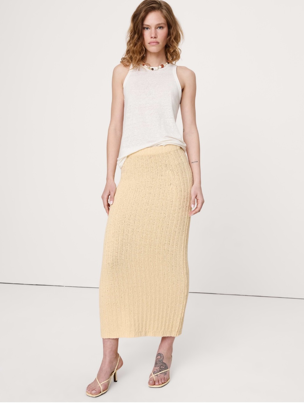Banana Republic Ribbed Knit Midi Skirt